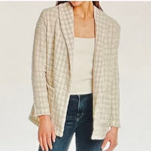 BB Dakota by Steve Madden Jackets & Blazers - NWT BB Dakota Steve Madden Ivory Tweed Open Front Blazer XS